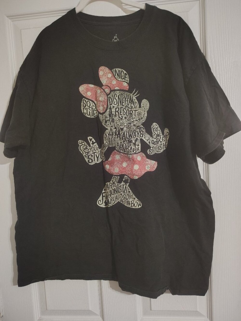 Disney Minnie Mouse Tshirt 2XL